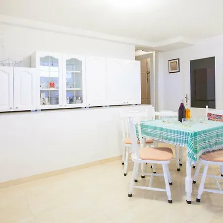 Studio Apartman Josip